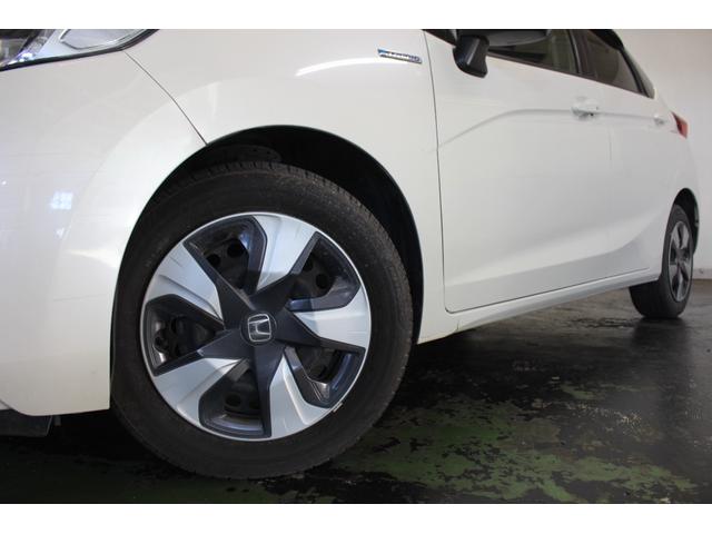 フィットハイブリッド Fパッケージ コンフォートエディション 純正ナビ ワンセグTV BT Bカメラ ETC 両シートヒーター スマートキー オートエアコン プライバシーガラス ドアバイザー(23枚目)