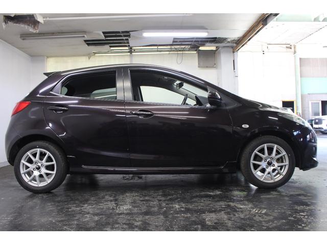 デミオ スポルト 5速MT 社外15アルミ 社外CD ETC HID オートライト スマートキー オートエアコン(18枚目)