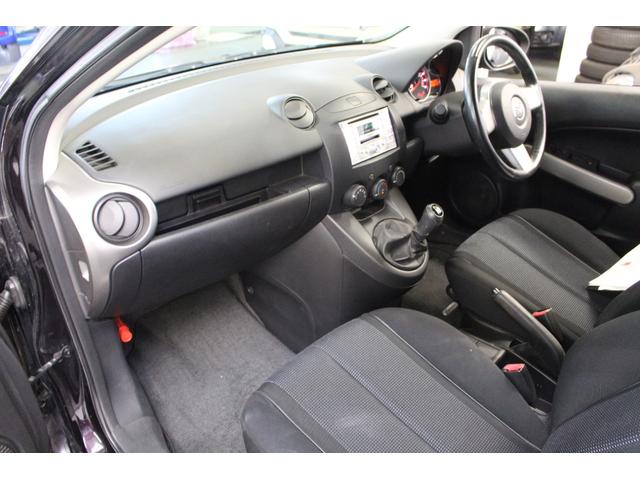 デミオ スポルト 5速MT 社外15アルミ 社外CD ETC HID オートライト スマートキー オートエアコン(21枚目)