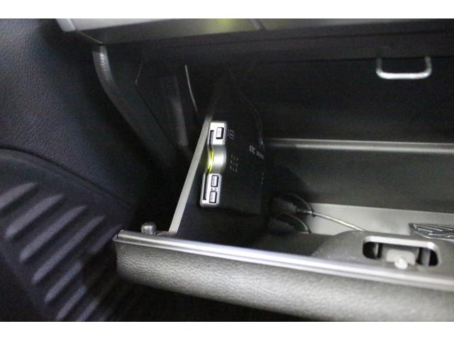 スペーシアカスタム ハイブリッドＸＳ　外ナビ　フルセグＴＶ　ＢＴ　ＵＳＢ　ＤＶＤ　Ｂカメラ　ドラレコ　ＥＴＣ　衝突軽減　両パワースライド　シートヒーター　アダプティブクルコン　ＬＥＤヘッドライト＆フォグ　純アルミ　スマートキー　オートＡＣ（8枚目）