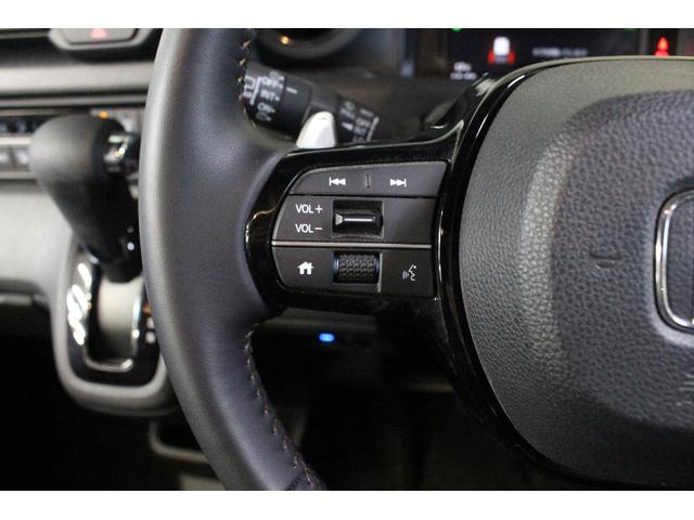 N-BOXカスタム ターボ 純8インチナビ フルセグTV BT USB Bカメラ ドラレコ ETC 衝突軽減 両パワースライド アダプティブクルコン 両シートヒーター 電子パーキング オートホールド 純15アルミ スマートキー(10枚目)