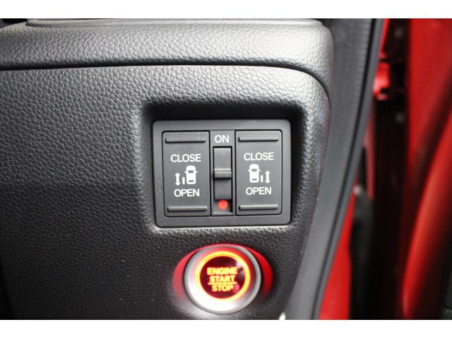 Ｎ－ＢＯＸカスタム Ｇ・Ｌターボホンダセンシング　純正ナビ　ＢＴ接続　フルセグＴＶＤＶＤ　Ｂカメラ　ＥＴＣ　両側パワースライドドア　衝突軽減ブレーキ　レーンキープ　ＬＥＤヘッドライト　ドライブレコーダー　純正アルミ　黒ルーフ　パドルシフト　クルコン（7枚目）