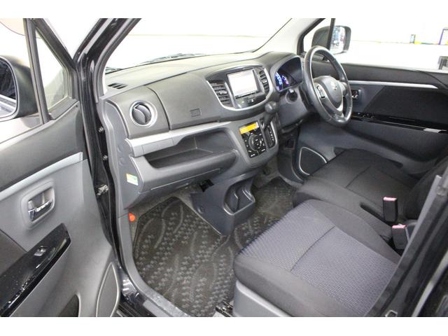 ワゴンＲスティングレー Ｔ　ターボ　社外ナビ　ワンセグＴＶ　ドラレコ　ＨＩＤ　オートライト　純正アルミ　スマートキー　オートエアコン　プライバシーガラス　ドアバイザー（23枚目）