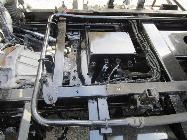 エルフトラック パッカー車 極東開発 回転式4.3m3 外装塗装済(19枚目)