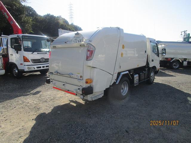 デュトロ パッカー車 極東開発 回転式4.7m3(4枚目)