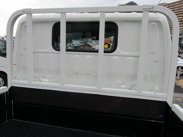トヨエース 　平ボデー　２ｔ　垂直パワーゲート（12枚目）
