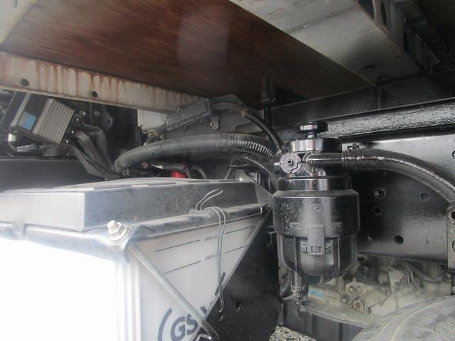 トヨエース 　平ボデー　２ｔ　垂直パワーゲート（16枚目）