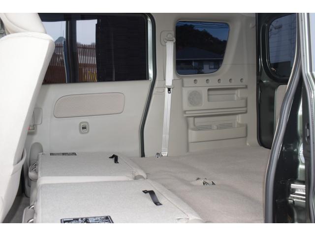 ���V�[�g���i�[����ƃt���b�g�ɂȂ�܂��B