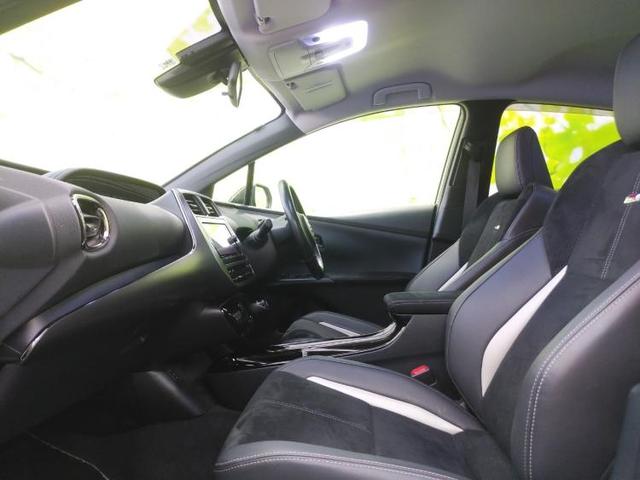 S GRスポーツ 社外 メモリーナビ/シートヒーター 前席/シート ハーフレザー/ヘッドランプ LED/Bluetooth接続/ETC/EBD付ABS/横滑り防止装置/アイドリングストップ/クルーズコントロール 禁煙車(6枚目)