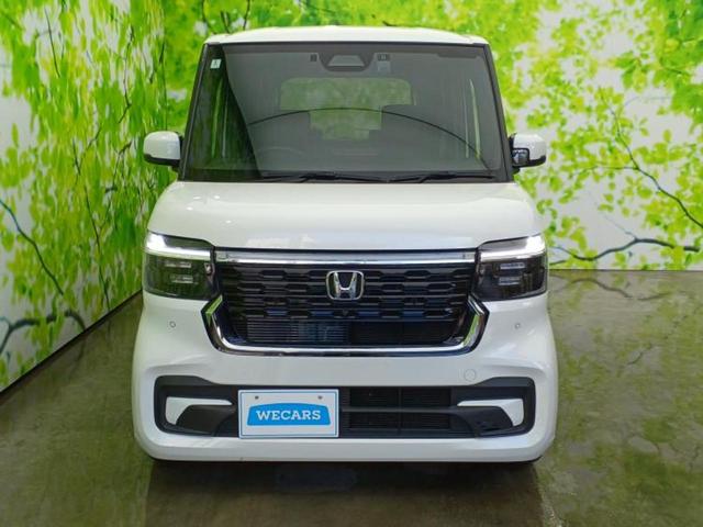 N-BOXカスタム ターボ 新品タイヤ/保証書/純正 9インチ SDナビ/ホンダセンシング/両側電動スライドドア/シートヒーター/マルチビューカメラシステム/車線逸脱防止支援システム/シート ハーフレザー 衝突被害軽減システム(41枚目)