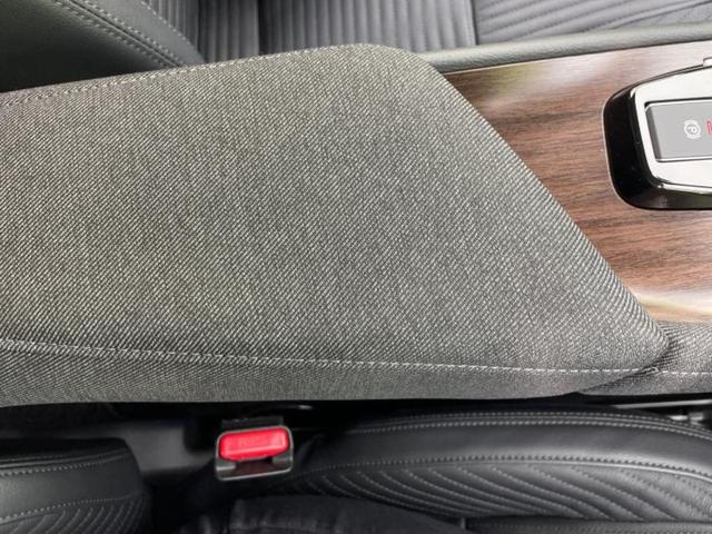 オーラ Ｇレザーエディション　ＢＯＳＥ／保証書／純正　９インチ　ＳＤナビ／インテリジェントルームミラー／衝突安全装置／全方位モニター／車線逸脱防止支援システム／シート　フルレザー／プロパイロット　革シート　衝突被害軽減システム（33枚目）