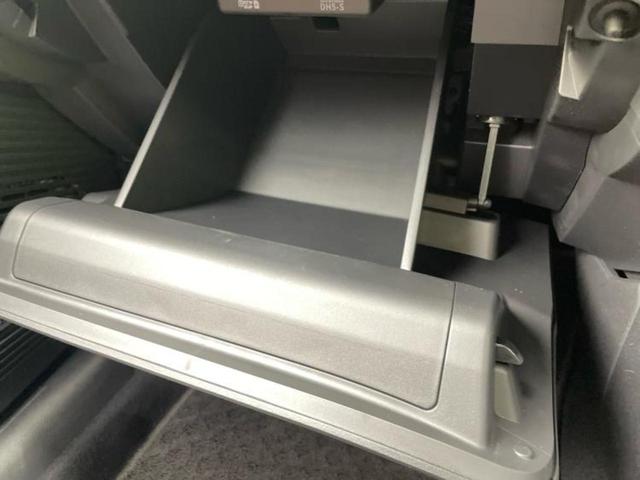 オーラ Ｇレザーエディション　ＢＯＳＥ／保証書／純正　９インチ　ＳＤナビ／インテリジェントルームミラー／衝突安全装置／全方位モニター／車線逸脱防止支援システム／シート　フルレザー／プロパイロット　革シート　衝突被害軽減システム（37枚目）