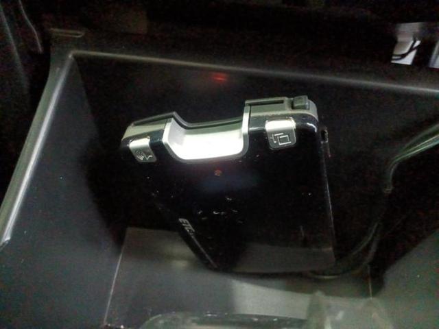 Ｎ－ＢＯＸ Ｇ　ＳＳパッケージ　新品タイヤ／純正　ＳＤナビ／両側電動スライドドア／ＥＴＣ／ＥＢＤ付ＡＢＳ／横滑り防止装置／アイドリングストップ／ワンセグＴＶ／エアバッグ　運転席／エアバッグ　助手席／アルミホイール　純正　１４インチ（17枚目）