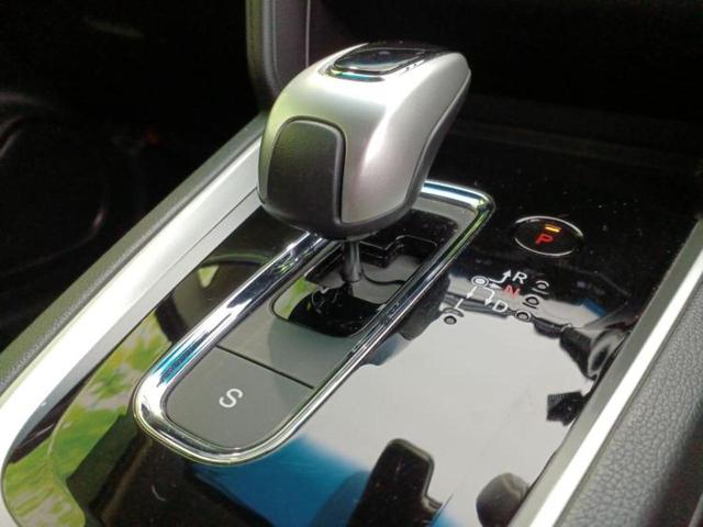 シャトル ハイブリッドX・ホンダセンシング 新品タイヤ/純正 SDナビ/衝突安全装置/シートヒーター 前席/車線逸脱防止支援システム/パーキングアシスト バックガイド/ドライブレコーダー 前後/ヘッドランプ LED/USBジャック バックカメラ(17枚目)