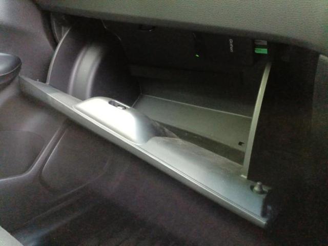 シャトル ハイブリッドX・ホンダセンシング 新品タイヤ/純正 SDナビ/衝突安全装置/シートヒーター 前席/車線逸脱防止支援システム/パーキングアシスト バックガイド/ドライブレコーダー 前後/ヘッドランプ LED/USBジャック バックカメラ(31枚目)