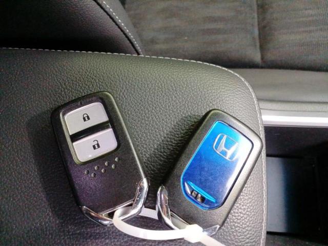 シャトル ハイブリッドX・ホンダセンシング 新品タイヤ/純正 SDナビ/衝突安全装置/シートヒーター 前席/車線逸脱防止支援システム/パーキングアシスト バックガイド/ドライブレコーダー 前後/ヘッドランプ LED/USBジャック バックカメラ(34枚目)