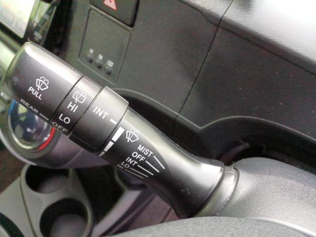 アクア S 純正 SDナビ/パーキングアシスト バックガイド/ドライブレコーダー 純正/ヘッドランプ LED/Bluetooth接続/ETC/EBD付ABS/横滑り防止装置/アイドリングストップ バックカメラ(16枚目)