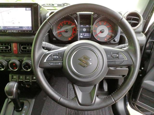 ＷＥＣＡＲＳの展示場では実際に見て、触ってお車をお選びいただけます！知識の豊富な営業スタッフが様々なカーライフをご提案いたします！