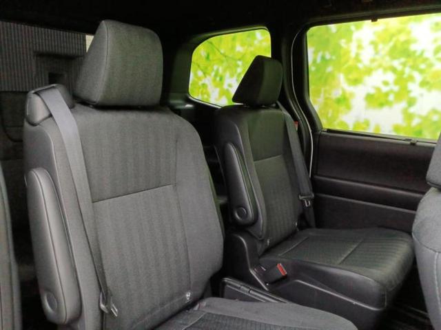 ノア ハイブリッドS-G モデリスタエアロ/保証書/ディスプレイオーディオ+ナビ10インチ/トヨタセーフティセンス/両側電動スライドドア/シートヒーター 前席/パノラミックビューモニター/車線逸脱防止支援システム 全周囲カメラ(5枚目)