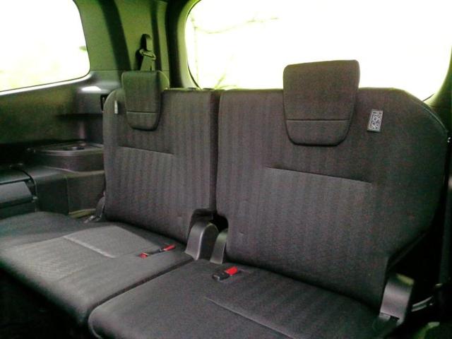 ノア ハイブリッドS-G モデリスタエアロ/保証書/ディスプレイオーディオ+ナビ10インチ/トヨタセーフティセンス/両側電動スライドドア/シートヒーター 前席/パノラミックビューモニター/車線逸脱防止支援システム 全周囲カメラ(19枚目)