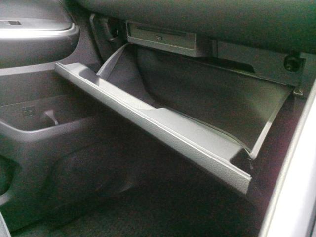 ノア ハイブリッドS-G モデリスタエアロ/保証書/ディスプレイオーディオ+ナビ10インチ/トヨタセーフティセンス/両側電動スライドドア/シートヒーター 前席/パノラミックビューモニター/車線逸脱防止支援システム 全周囲カメラ(33枚目)