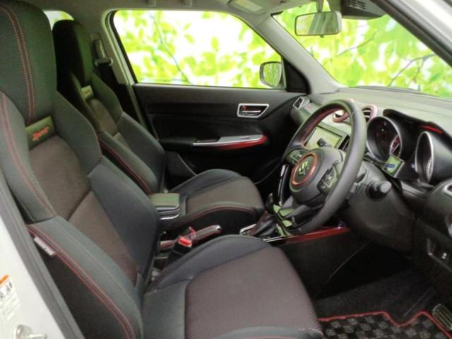 スイフトスポーツ スポーツ 新品タイヤ/純正 8インチ SDナビ/衝突安全装置/シートヒーター 運転席/全方位モニター用カメラ/車線逸脱防止支援システム/パーキングアシスト バックガイド/ヘッドランプ LED 全周囲カメラ(4枚目)