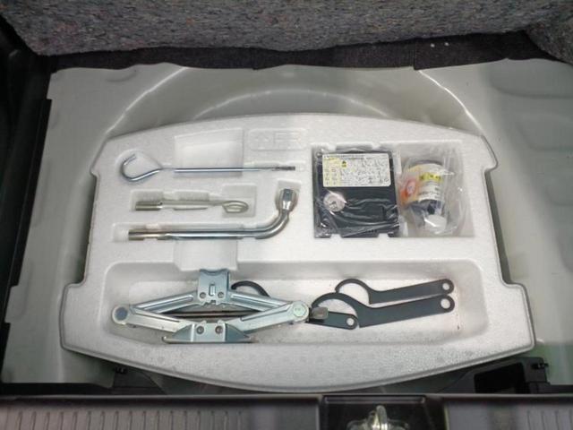 スイフトスポーツ スポーツ 新品タイヤ/純正 8インチ SDナビ/衝突安全装置/シートヒーター 運転席/全方位モニター用カメラ/車線逸脱防止支援システム/パーキングアシスト バックガイド/ヘッドランプ LED 全周囲カメラ(24枚目)