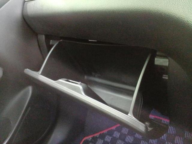 スイフトスポーツ スポーツ 新品タイヤ/純正 8インチ SDナビ/衝突安全装置/シートヒーター 運転席/全方位モニター用カメラ/車線逸脱防止支援システム/パーキングアシスト バックガイド/ヘッドランプ LED 全周囲カメラ(32枚目)