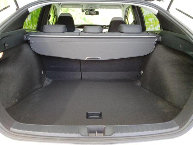 プリウス Ａ　保証書／純正　９インチ　ＳＤナビ／衝突安全装置／車線逸脱防止支援システム／ヘッドランプ　ＬＥＤ／Ｂｌｕｅｔｏｏｔｈ接続／ＥＴＣ／ＥＢＤ付ＡＢＳ／横滑り防止装置／アイドリングストップ　バックカメラ（8枚目）