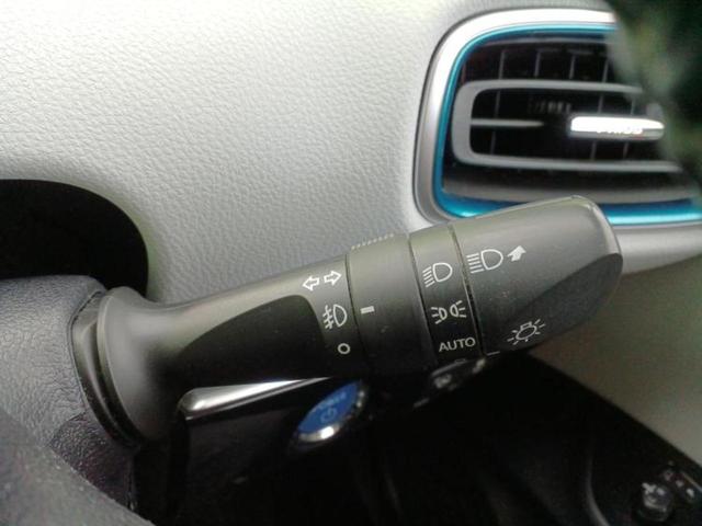 プリウス Ａ　保証書／純正　９インチ　ＳＤナビ／衝突安全装置／車線逸脱防止支援システム／ヘッドランプ　ＬＥＤ／Ｂｌｕｅｔｏｏｔｈ接続／ＥＴＣ／ＥＢＤ付ＡＢＳ／横滑り防止装置／アイドリングストップ　バックカメラ（15枚目）