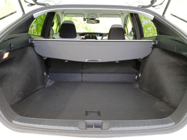 プリウス Ａ　保証書／純正　９インチ　ＳＤナビ／衝突安全装置／車線逸脱防止支援システム／ヘッドランプ　ＬＥＤ／Ｂｌｕｅｔｏｏｔｈ接続／ＥＴＣ／ＥＢＤ付ＡＢＳ／横滑り防止装置／アイドリングストップ　バックカメラ（19枚目）