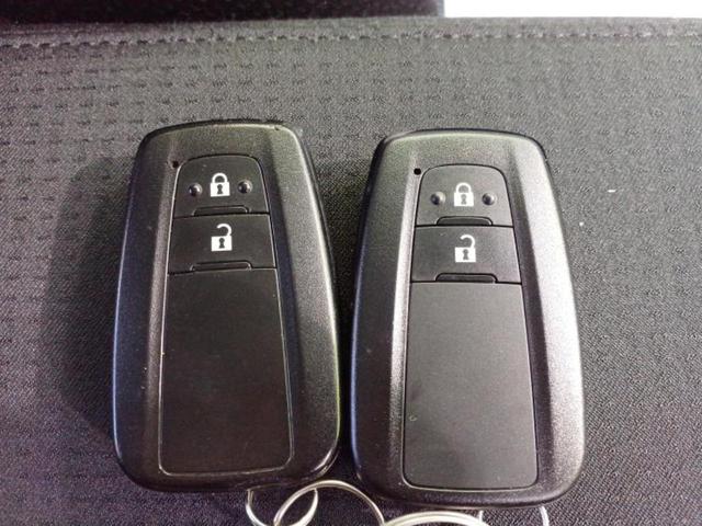 プリウス Ａ　保証書／純正　９インチ　ＳＤナビ／衝突安全装置／車線逸脱防止支援システム／ヘッドランプ　ＬＥＤ／Ｂｌｕｅｔｏｏｔｈ接続／ＥＴＣ／ＥＢＤ付ＡＢＳ／横滑り防止装置／アイドリングストップ　バックカメラ（34枚目）