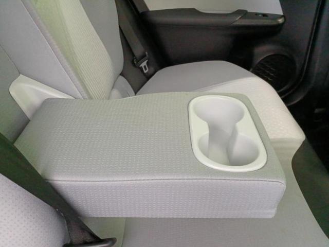 プリウス Ａ　保証書／純正　９インチ　ＳＤナビ／衝突安全装置／車線逸脱防止支援システム／ヘッドランプ　ＬＥＤ／Ｂｌｕｅｔｏｏｔｈ接続／ＥＴＣ／ＥＢＤ付ＡＢＳ／横滑り防止装置／アイドリングストップ　バックカメラ（38枚目）