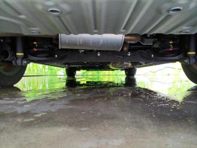 セレナ ハイウェイスターV 新品タイヤ/純正 10インチ SDナビ/フリップダウンモニター 純正 12.8インチ/インテリジェントルームミラー/衝突安全装置/両側電動スライドドア/アラウンドビューモニター 衝突被害軽減システム(44枚目)