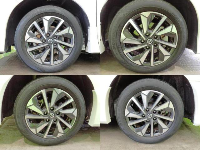 セレナ ハイウェイスターV 新品タイヤ/純正 10インチ SDナビ/フリップダウンモニター 純正 12.8インチ/インテリジェントルームミラー/衝突安全装置/両側電動スライドドア/アラウンドビューモニター 衝突被害軽減システム(50枚目)