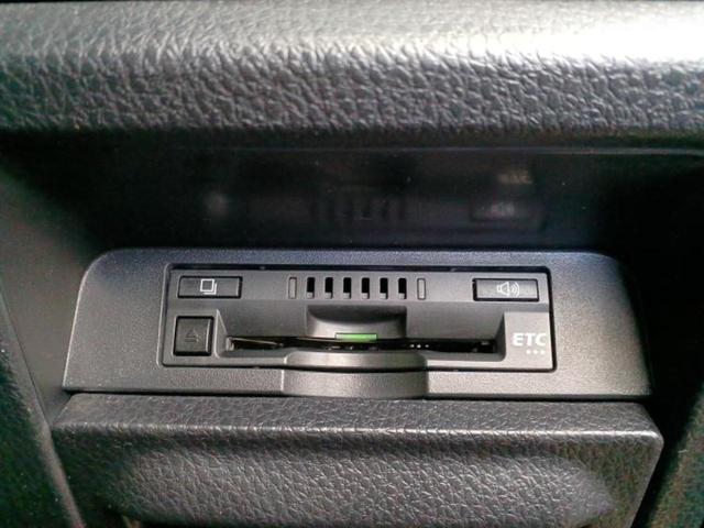 お車に合わせて無料保証以外にも、保証範囲、期間、距離を拡充させた有料保証もご用意しております！中古車の購入が初めてで不安・・・というお客様もご安心ください！