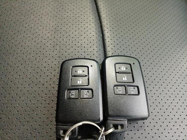 ＷＥＣＡＲＳでは各商談席に大型モニターをご用意しております！見やすい大画面でゆったりと全国の在庫をご覧いただけます！是非ご来店お待ちしております！