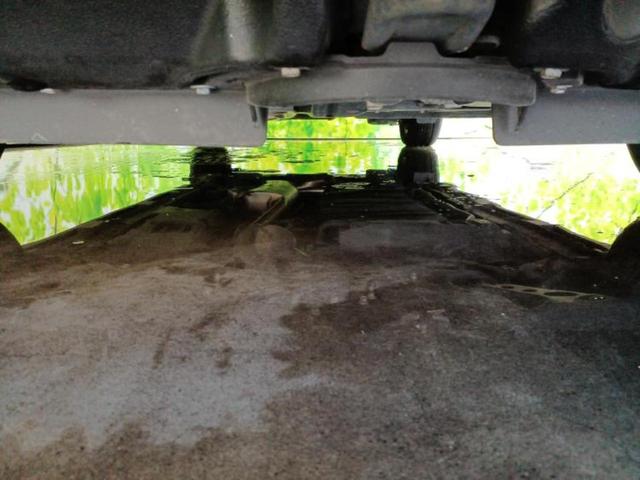 ヴォクシー ＺＳキラメキ　純正　１０インチ　ＳＤナビ／トヨタセーフティセンス／両側電動スライドドア／車線逸脱防止支援システム／シート　合皮／パーキングアシスト　バックガイド／ドライブレコーダー　社外　衝突被害軽減システム（46枚目）