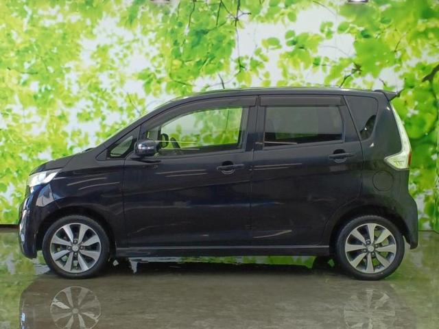 ｅＫカスタム Ｔ　新品タイヤ／純正　ＳＤナビ／パーキングアシスト　バックガイド／ドライブレコーダー　社外／ヘッドランプ　ＨＩＤ／ＥＴＣ／ＥＢＤ付ＡＢＳ／バックモニター／フルセグＴＶ／ＤＶＤ　バックカメラ　ＤＶＤ再生（2枚目）