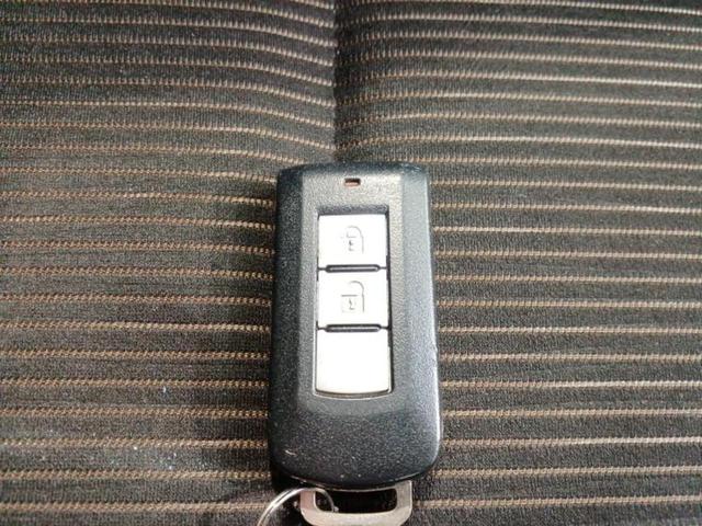 ｅＫカスタム Ｔ　新品タイヤ／純正　ＳＤナビ／パーキングアシスト　バックガイド／ドライブレコーダー　社外／ヘッドランプ　ＨＩＤ／ＥＴＣ／ＥＢＤ付ＡＢＳ／バックモニター／フルセグＴＶ／ＤＶＤ　バックカメラ　ＤＶＤ再生（35枚目）