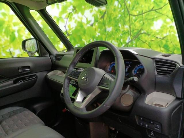 デリカミニ Ｇ　イーアシスト（ミツビシ）／電動スライドドア／シートヒーター　前席／車線逸脱防止支援システム／シート　ハーフレザー／ヘッドランプ　ＬＥＤ／ＥＢＤ付ＡＢＳ／横滑り防止装置／アイドリングストップ／禁煙車（4枚目）