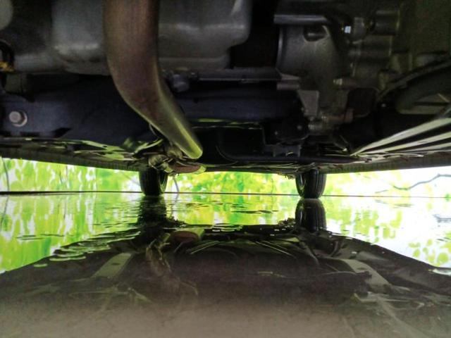 Ｎ－ＢＯＸ Ｇ・ターボＬパッケージ　新品タイヤ／社外　ＳＤナビ／電動スライドドア／ヘッドランプ　ＨＩＤ／Ｂｌｕｅｔｏｏｔｈ接続／ＥＴＣ／ＥＢＤ付ＡＢＳ／横滑り防止装置／アイドリングストップ／クルーズコントロール／バックモニター（44枚目）