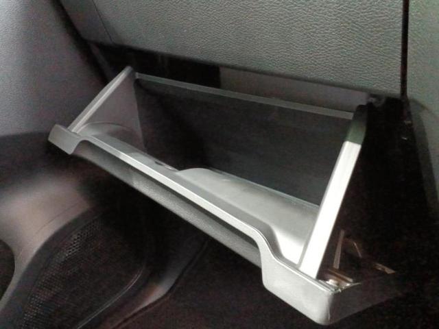 デリカミニ G イーアシスト(ミツビシ)/電動スライドドア/シートヒーター 前席/車線逸脱防止支援システム/シート ハーフレザー/ヘッドランプ LED/EBD付ABS/横滑り防止装置/アイドリングストップ 禁煙車(29枚目)