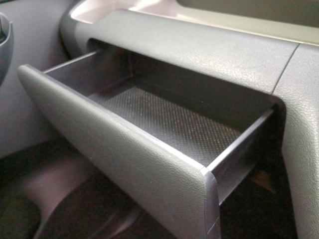 デリカミニ G イーアシスト(ミツビシ)/電動スライドドア/シートヒーター 前席/車線逸脱防止支援システム/シート ハーフレザー/ヘッドランプ LED/EBD付ABS/横滑り防止装置/アイドリングストップ 禁煙車(32枚目)