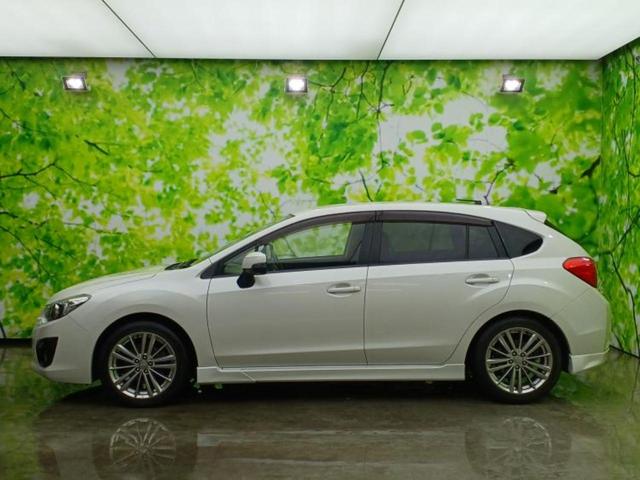 インプレッサスポーツ 4WD2.0i-Sアイサイト 新品タイヤ/社外 SDナビ/衝突安全装置/車線逸脱防止支援システム/シート ハーフレザー/ドライブレコーダー 前後/ヘッドランプ HID/Bluetooth接続/ETC/EBD付ABS バックカメラ(2枚目)