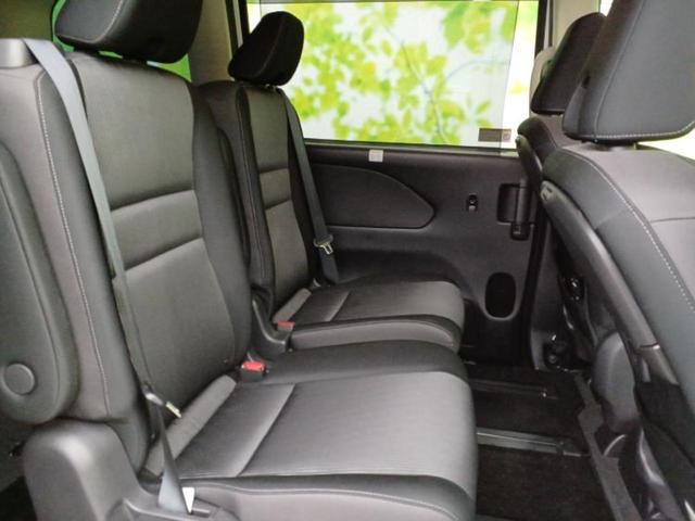 セレナ ｅパワーハイウェイスターＶ　純正　１０インチ　ＳＤナビ／フリップダウンモニター　純正　１０．２インチ／インテリジェントルームミラー／エマージェンシーブレーキ／両側電動スライドドア／シートヒーター　前席　衝突被害軽減システム（5枚目）