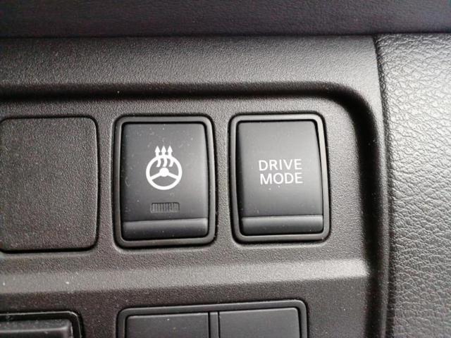 セレナ ｅパワーハイウェイスターＶ　純正　１０インチ　ＳＤナビ／フリップダウンモニター　純正　１０．２インチ／インテリジェントルームミラー／エマージェンシーブレーキ／両側電動スライドドア／シートヒーター　前席　衝突被害軽減システム（28枚目）