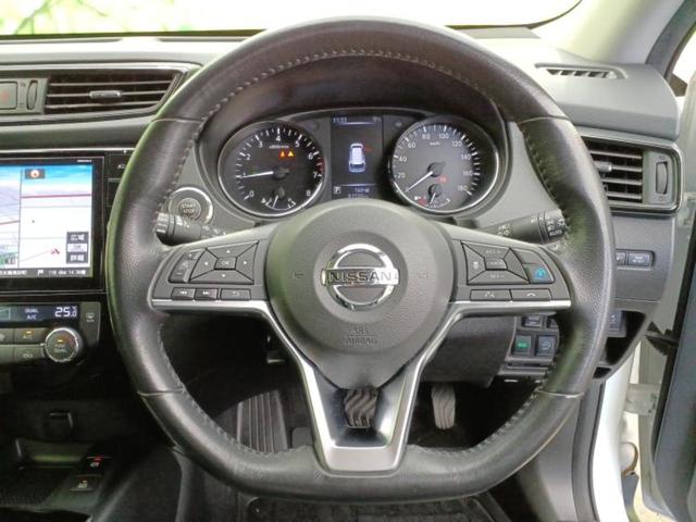 エクストレイル ４ＷＤ２０Ｘｉ　新品タイヤ／純正　９インチ　ＳＤナビ／インテリジェントルームミラー／衝突安全装置／アラウンドビューモニター／車線逸脱防止支援システム／シート　合皮／電動バックドア／ヘッドランプ　ＬＥＤ　全周囲カメラ（14枚目）