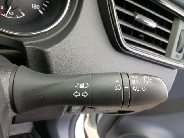 エクストレイル ４ＷＤ２０Ｘｉ　新品タイヤ／純正　９インチ　ＳＤナビ／インテリジェントルームミラー／衝突安全装置／アラウンドビューモニター／車線逸脱防止支援システム／シート　合皮／電動バックドア／ヘッドランプ　ＬＥＤ　全周囲カメラ（15枚目）