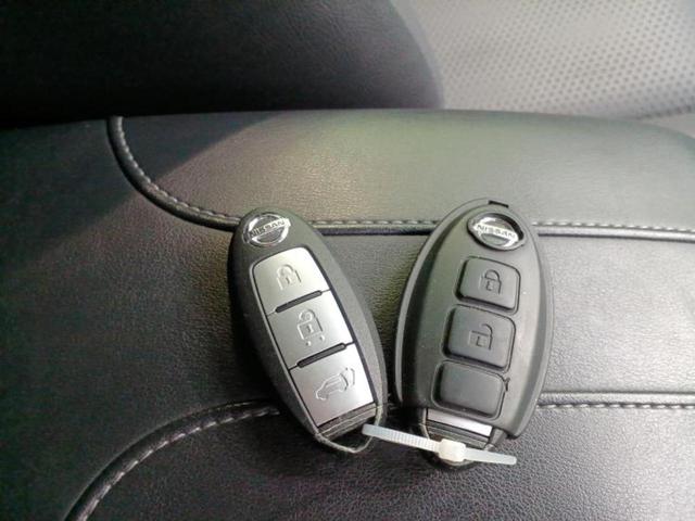 エクストレイル ４ＷＤ２０Ｘｉ　新品タイヤ／純正　９インチ　ＳＤナビ／インテリジェントルームミラー／衝突安全装置／アラウンドビューモニター／車線逸脱防止支援システム／シート　合皮／電動バックドア／ヘッドランプ　ＬＥＤ　全周囲カメラ（34枚目）